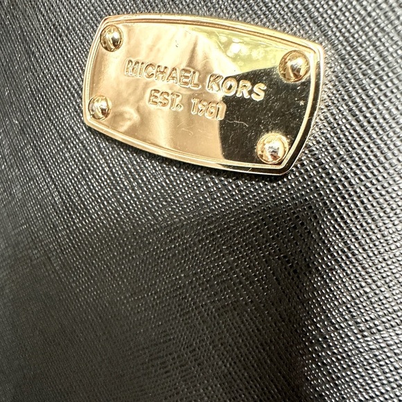 Michael Kors Black Saffiano Leather Shoulder Tote | Gold Hardware - Picture 7 of 16